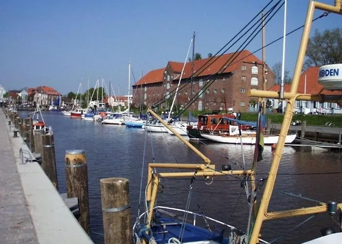 Leah Apartment Toenning